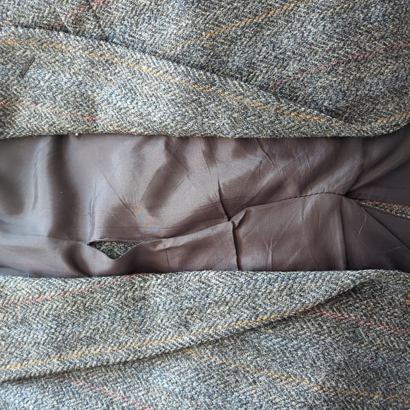 Harris Tweed Jacket - Picture 7 of 13